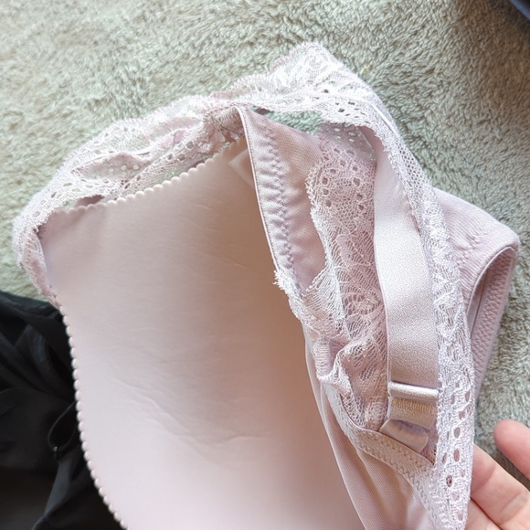 Set of 2 understance bras 36D - Picture 4 of 4